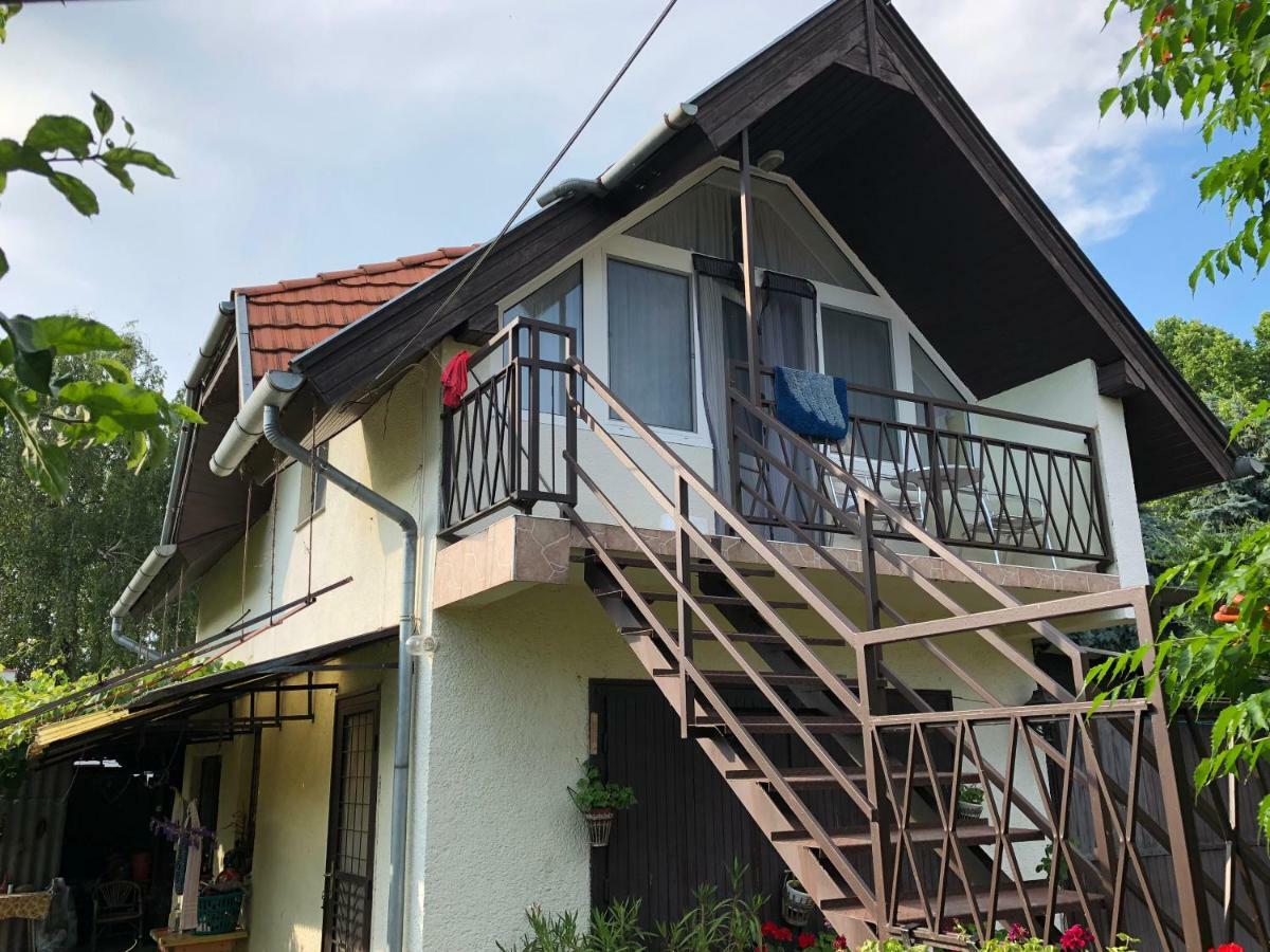 Liget Apartman Balatonfoldvar Exterior photo